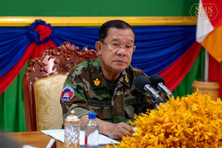 នាយឧត្តមសេនីយ៍ផុតលេខផ្កាយមាស៥ ហ៊ុន សែន ទទួលយកសំណើរជាអគ្គភ័ស្តុភារជាន់ខ្ពស់ សម្រាប់កម្លាំងប្រដាប់អាវុធ